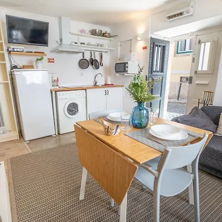 Bairro Alto Lovely Studio, Sao Pedro De Alcantara 아파트 리스본